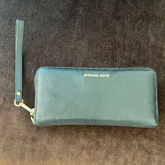 MICHAEL KORS wallet - Picture 1 of 3